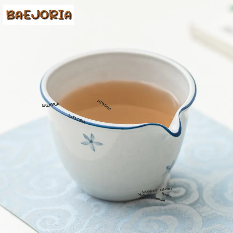 BAEJORIA 185ml Hand Drawn Lily Flower Fair Cup Boutique Ceramic Justice Cup Tea Pitcher Luxury Cha Hai Coffee Divide Teaware