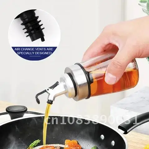 

Sprout Olive Oil Dispenser Bottle for Kitchen Tools Wine Bottles Liquor Pourers Flip Top Stopper