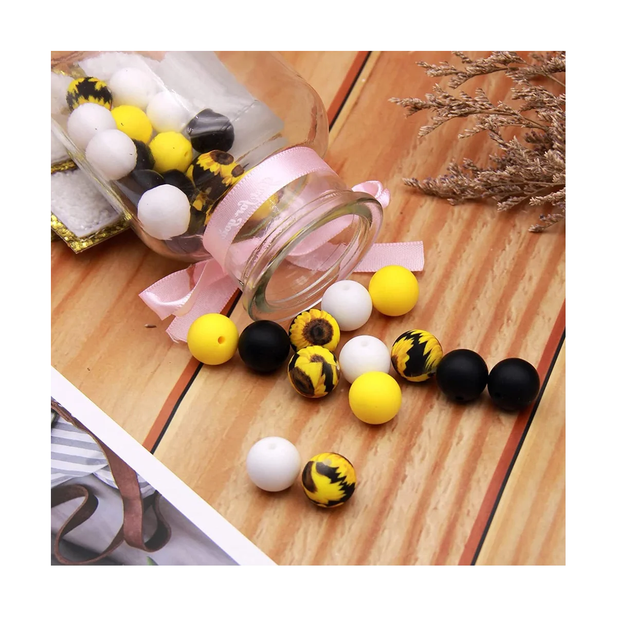 Silicone Beads for Keychain Making, 15mm Silicone Beads Bulk Sunflower Silicone Beads with Tassel for Keychain