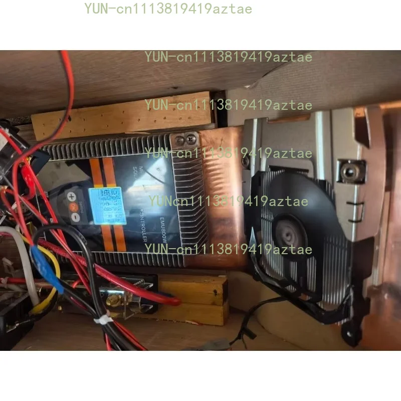 Factory direct sales of solar charging controller 24-85V voltage adjustable with display automatic electric vehicle waterproof