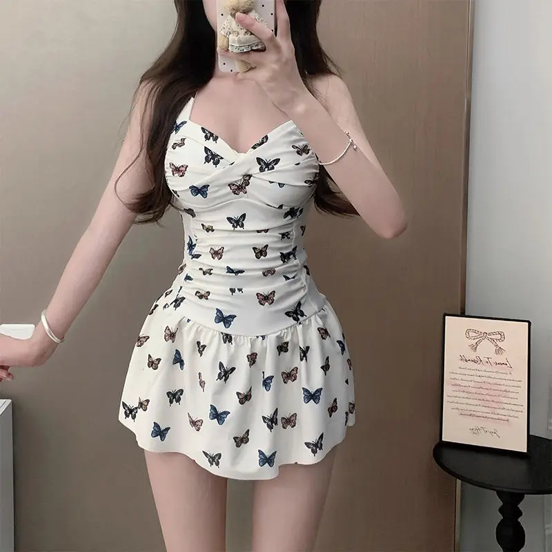 Traje de baño de una pieza para mujer, nuevo estilo a la moda, mariposa, vacaciones de alta gama, conservador y delgado