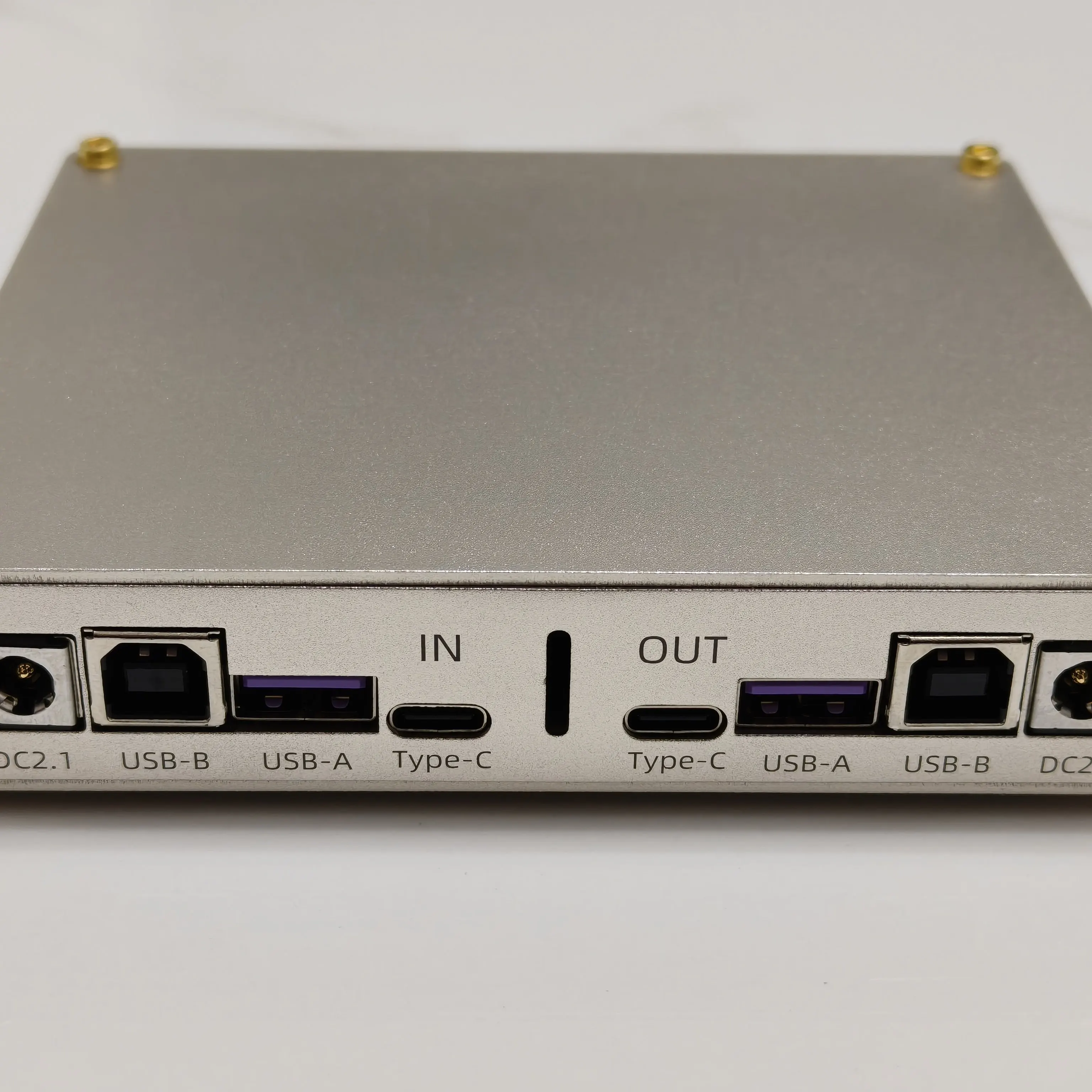 Flagship USB Isolator + Data Reorganisation, Supporting 480Mbit/s Transfer Rates