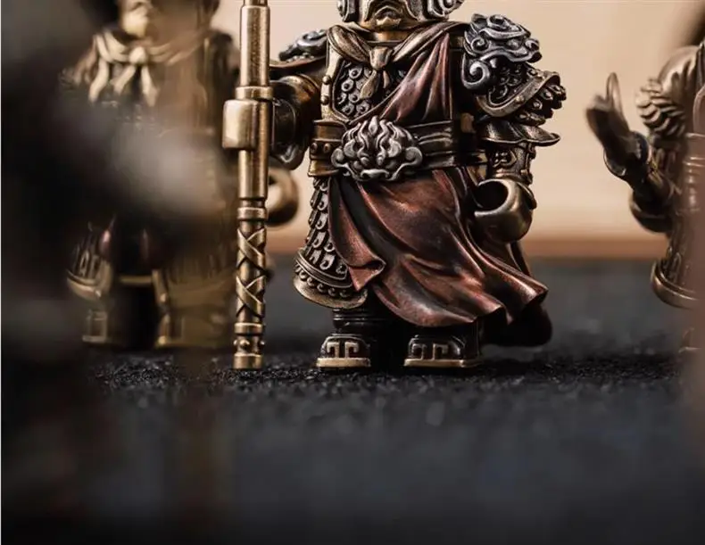 زينة يوي فاي، النمط الوطني، مصنوعات معدنية من سلالة سونغ، تماثيل قابلة للفصل، برونزية لجيش عائلة يوي