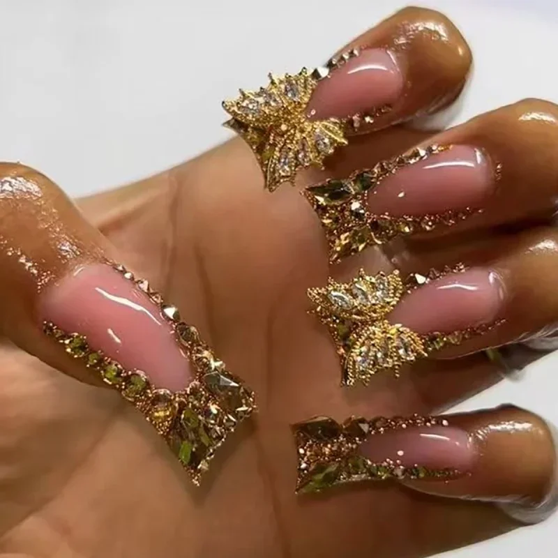 Unhas falsas retangulares vestíveis, 24 peças, bico de pato francês, com borboleta 3d e glitter dourado, conjunto de arte de unhas para mulheres