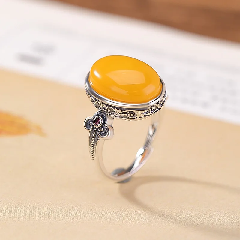 

S925 Sterling Amber Ruyi Curved Grass Pattern Elegant Surface Silver Ring