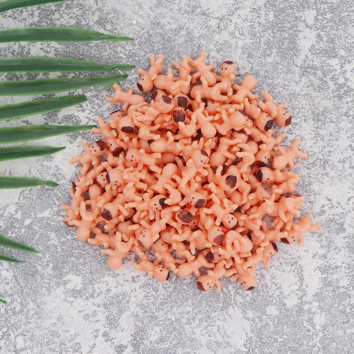 

100Pcs Mini Babies Plastic Party Favors Baby Shower Gifts Cake Decorations Baby Birthday Decorations Mini Babies