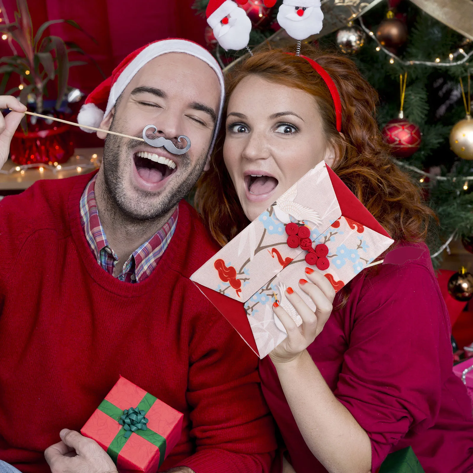 تصميم رائع على الطراز الصيني ذو مظروف أحمر للعام الجديد مثالي للمناسبات الاحتفالية وبطاقة هدايا نقود حريرية