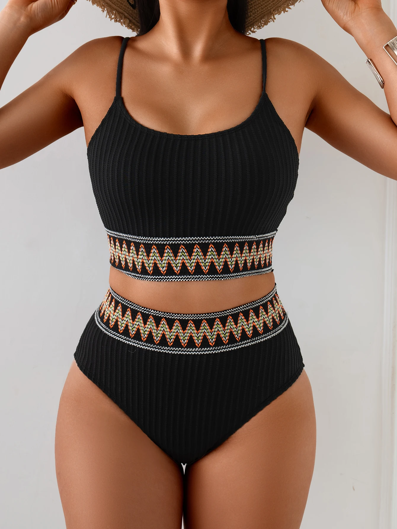 

2025 New U-Neck Tie-Waist Sexy Bikini Set High-Waisted Swimsuit Ideal for Beach Vacation And Parties