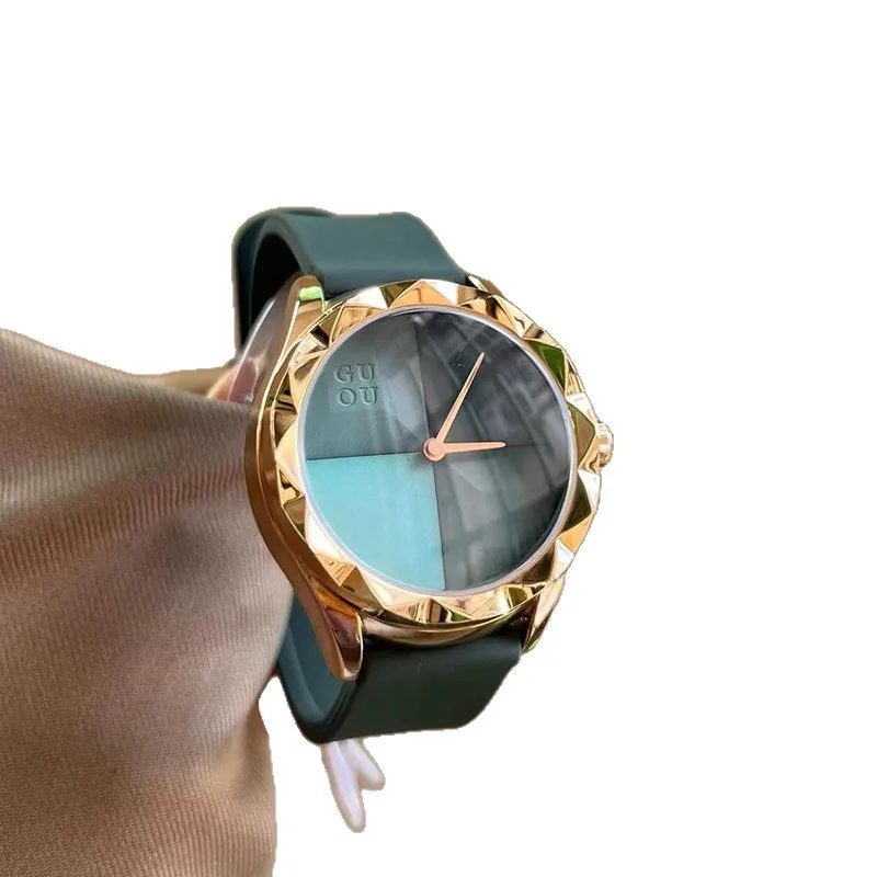 

Часы с ленточным ремнем Модные универсальные женские часы Модные кварцевые часы