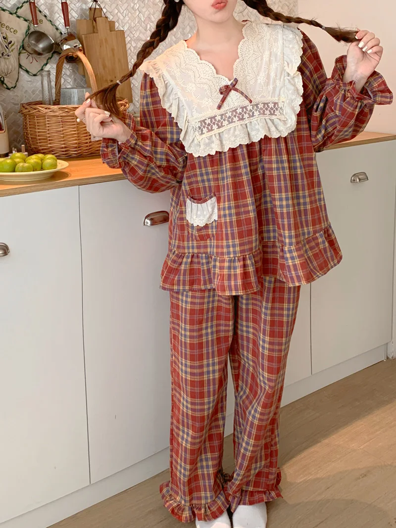 Couple Lovers Plaid Pajamas Set Women V-Neck Lace Ruffles Two Piece Home Suit Cotton Red Homewear Loose Pockets Vintage Korean