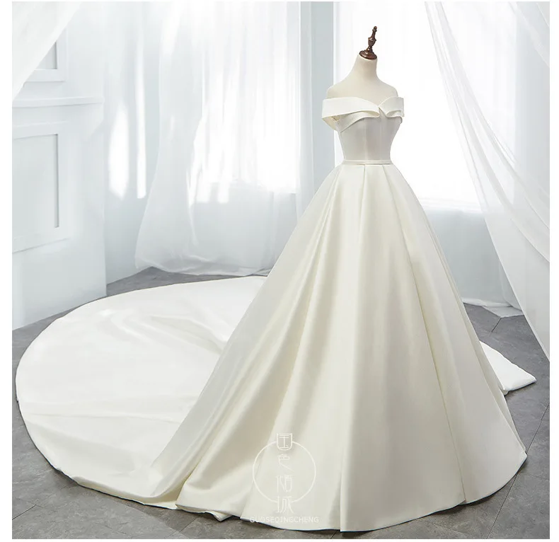 off-Shoulder Wedding Dress Summer New Pettiskirt Simple Trailing Satin