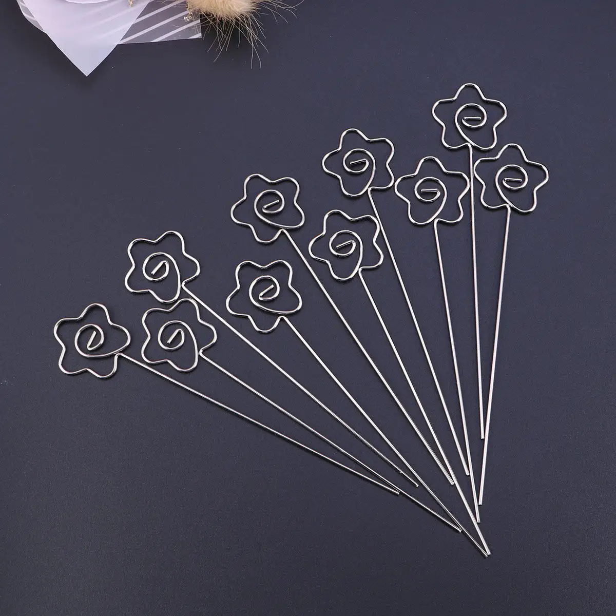 50Pcs Premium Metal Photo Holder Flower Design Table Clip for Pictures Memo Paper Name Card Office Home Decoration Anniversary