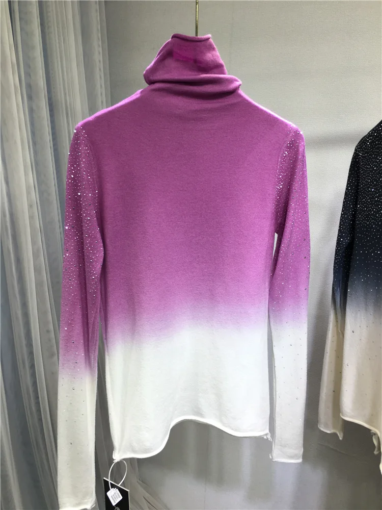 Merci europee Industria pesante Maglione con diamanti caldi Donna Tie-dye Collo alto Sottile maglione lavorato a maglia a maniche lunghe Autunno Inverno