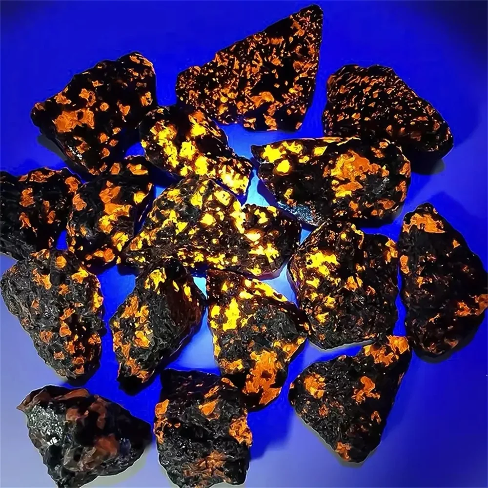 Natural Raw Yooperlites Flame Stone Fluorescent Stone Energy Reiki Diffuser Specimens Oils Stone Fire Home Decoration Stone