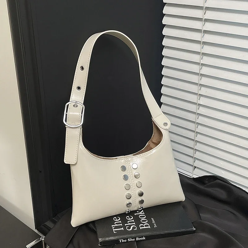 

2025 брендовые сумки для женщин, темпераментные универсальные сумки из искусственной кожи, большие вместительные сумки на плечо с блестками, осенние новые легкие роскошные сумки