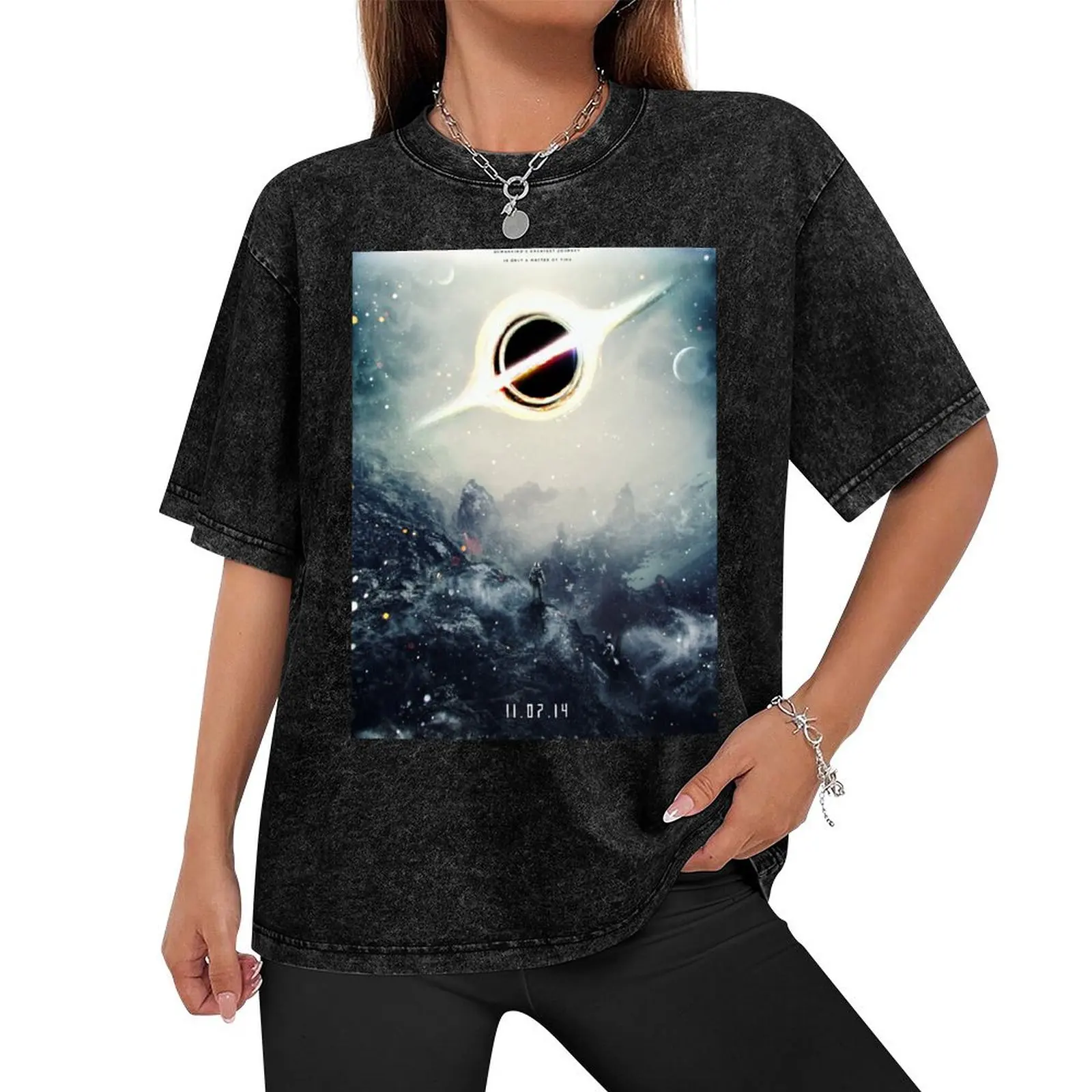 Black Hole Fictional Teaser Movie Poster Design T-Shirt sweat customs design your own men t shirts