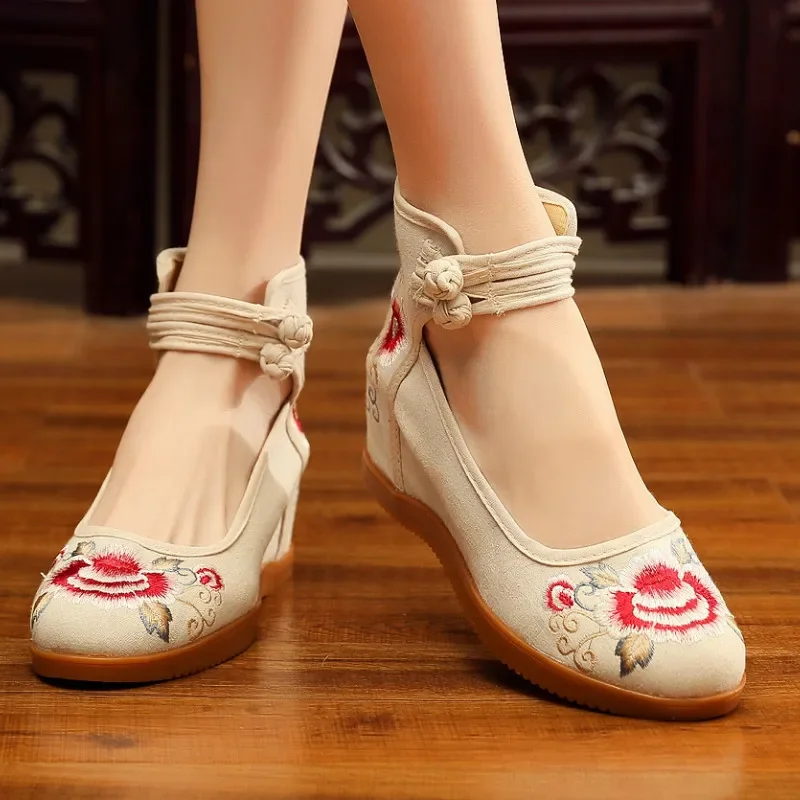 Chinese Style Women Canvas Hidden Platform Shoes Flower Embroidered Vintage Ladies Casual Ankle Strap Shoes kjm89