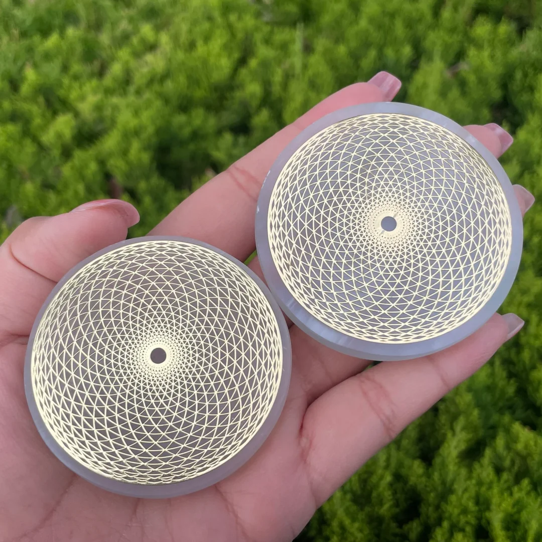 6cm Natural Selenite Disk,Quartz Crystal Disk,Recharge Crystal ,Life network, Collection,Crystal Gift,Home Decor