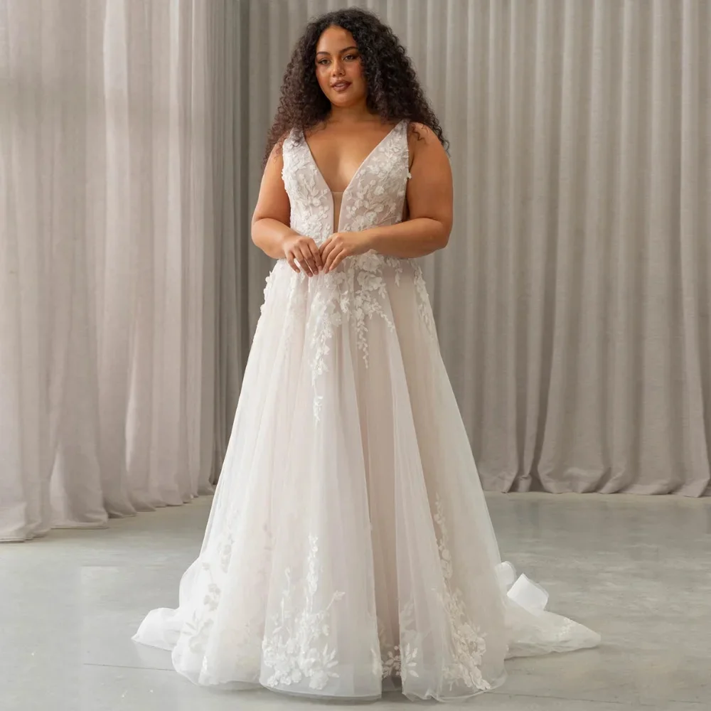 

Sexy Plus Size Vestidos De Novia Open Back V Neck Sleeveless Lace Wedding Dresses Appliques Vestido De Noiva