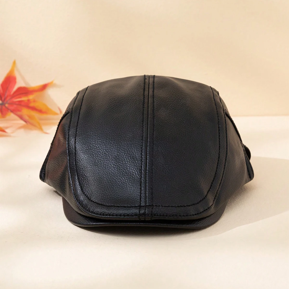 Retro-style Men's PU Front Hat. Classic Stitching, Adjustable Side Metal Buckle. Windproof and Durable. Suitable for Daily Wear.