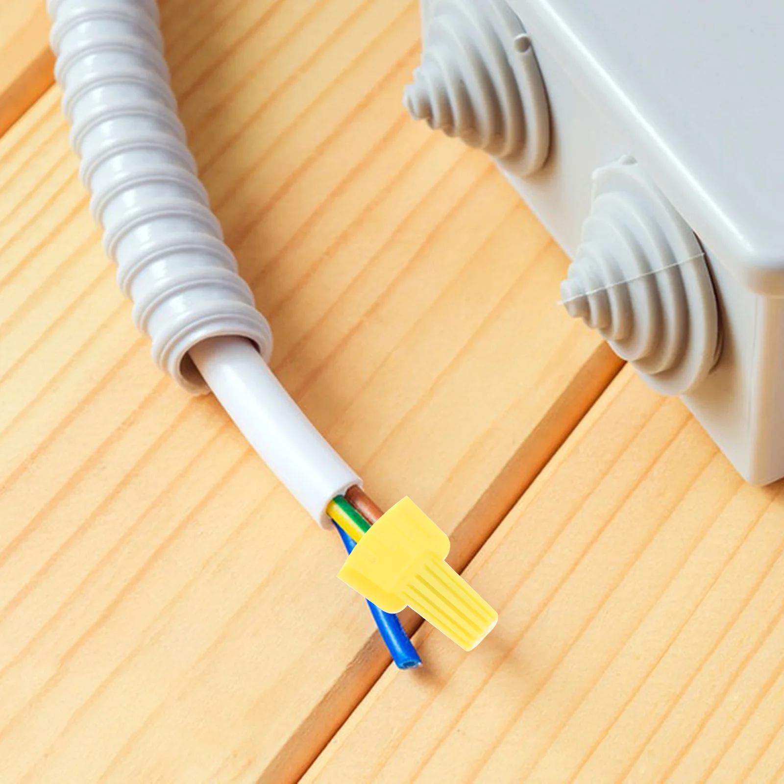 

100 Pcs Rotating Crimping Caps Wire Connectors Quick Screw Terminals Nuts Automotive Electrical PP Material Secure Connection