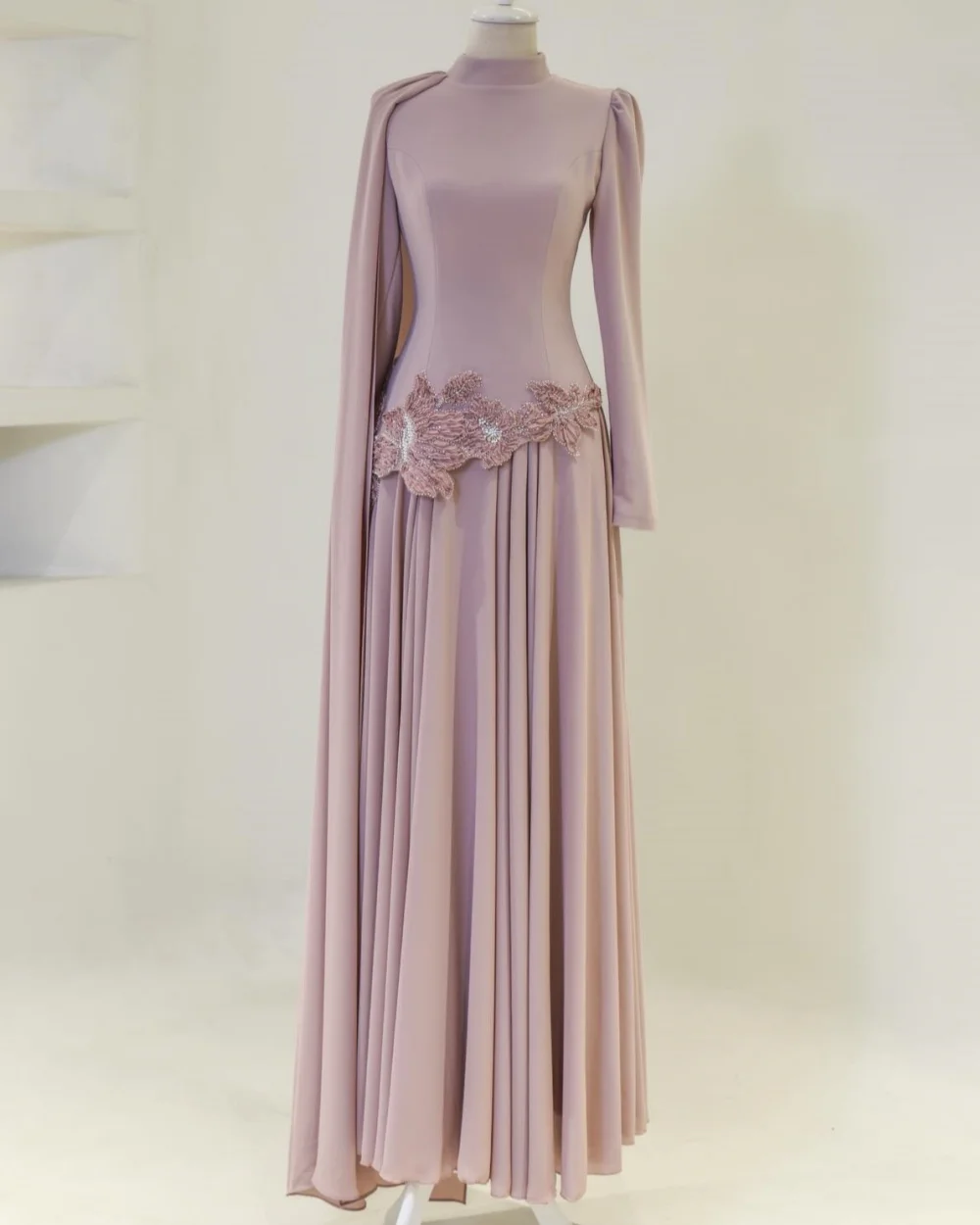 Customized Modern Style Fashion Jersey Handmade Flower Sequined Straight Prom Dresses High Collar Long Sleeves Evening Dresses