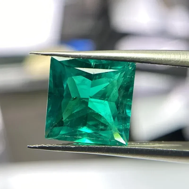 

Lab Grown Columbia Emerald Princess Cut Hydrothermal Gemstone Natural Green Color Charms Bead for Diy Jewelry Making Materials