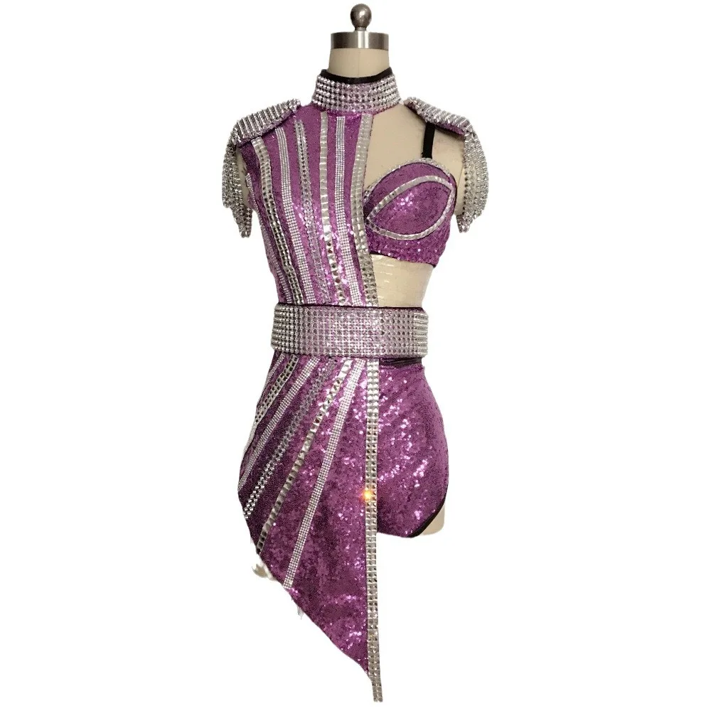 الأرجواني الماس مثير عرض جوفاء لامعة تصميم فريد السيدات المرحلة بذلة حفلة عيد ميلاد Vestidos De Fiesta Vestidos Para Festas
