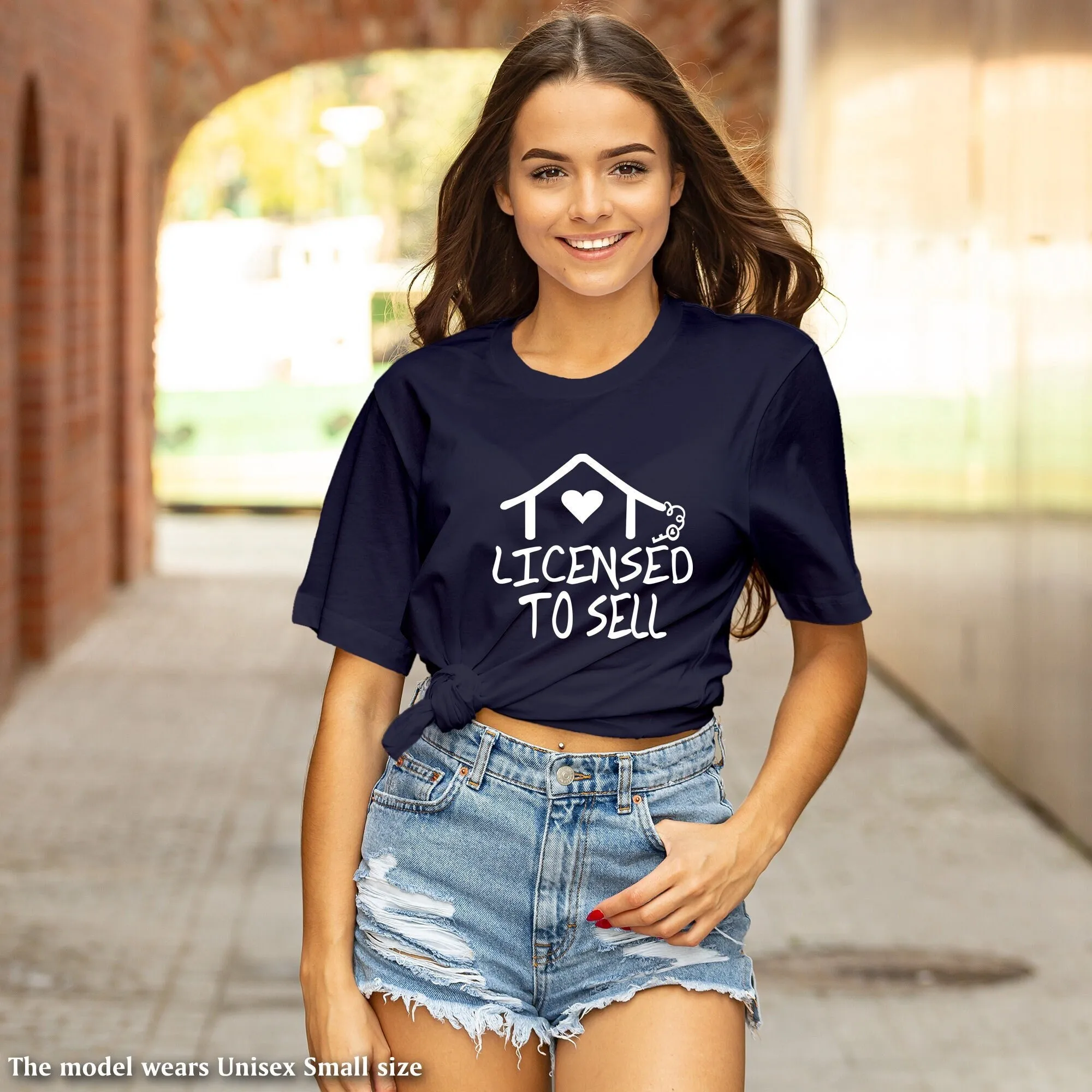 مرخص لبيع وكالة تي شيرت العقارات للحياة المضحكة للمسارع