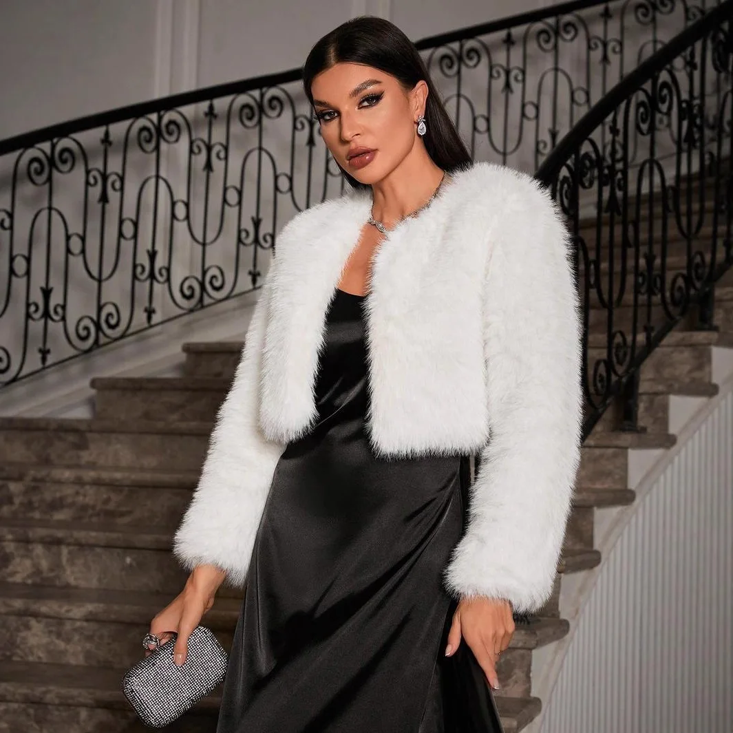 Luxury Fluffy Soft Fur Coat Women's Cropped Jacket Faux Fur Coat Autumn Winter Outerwear Long Sleeve Fur Coats O-Neck Streetwear