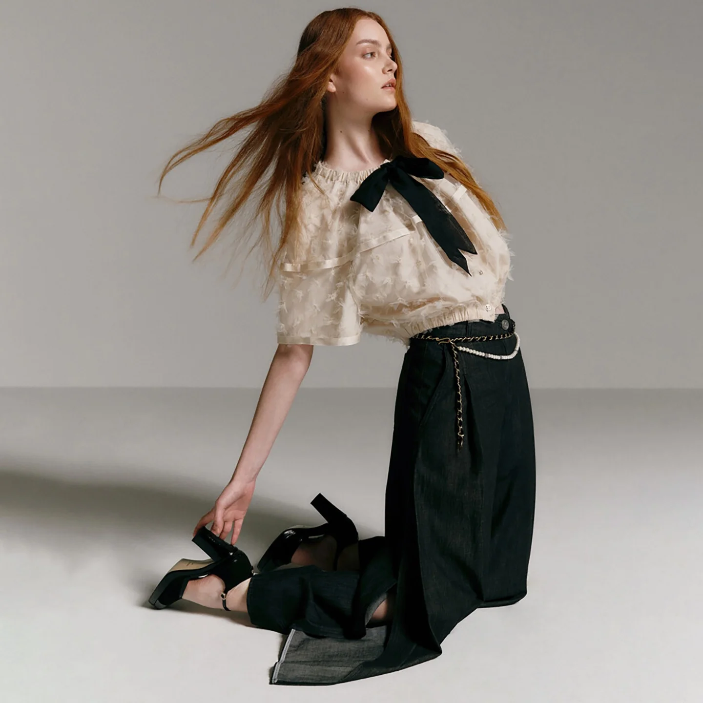 

Ele Embroidered Me Set round Ne Elastic Korean Sle irt f Юбка Commute Faion ort Sve Деталь на пуговицах