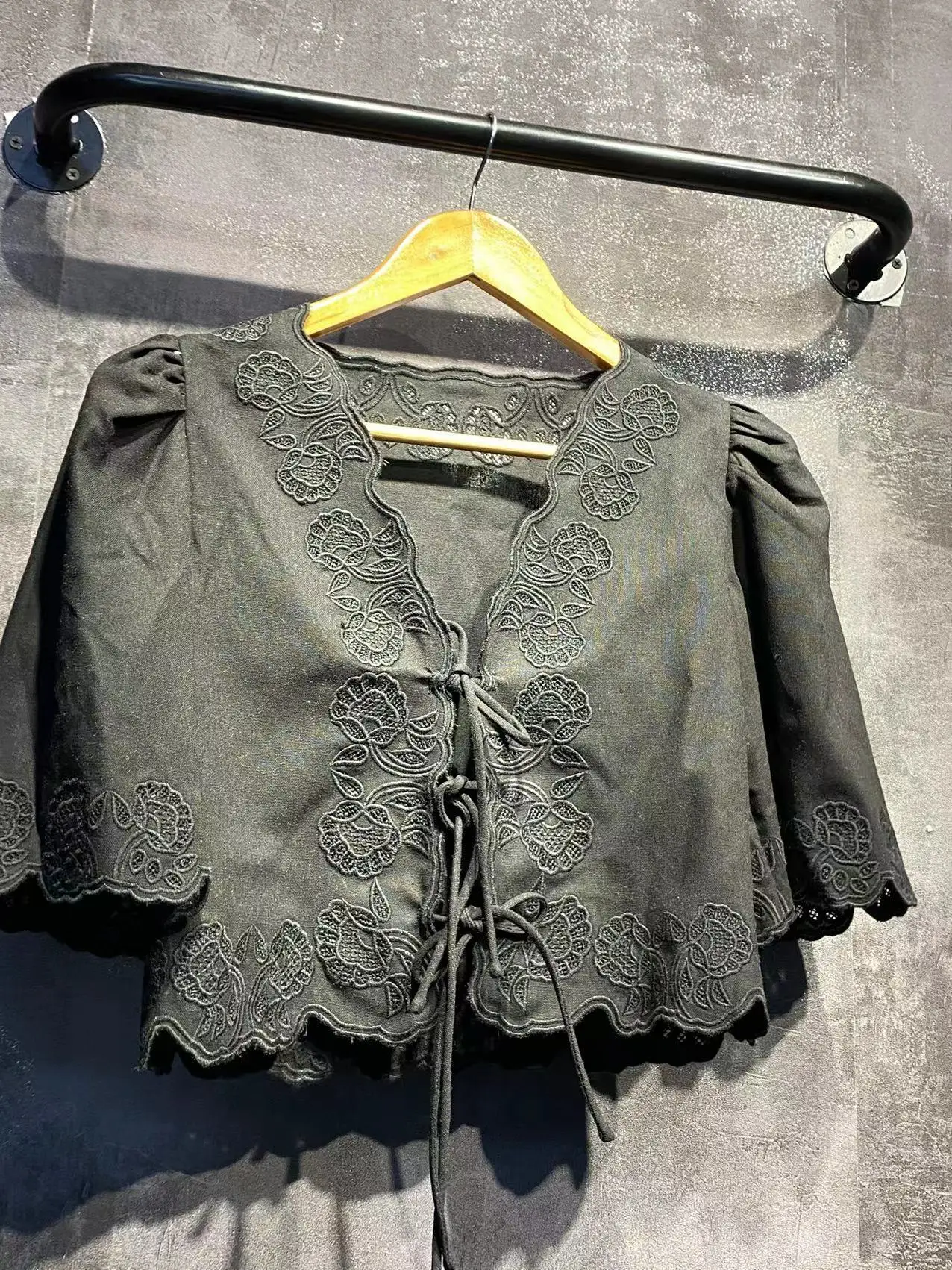 Sezanes 2025 Fashion T-shirt Short Sleeve French Summer New Delicate Embroidery Hollow Lace V-Neck Tie Cardigan Top Ladies Shirt