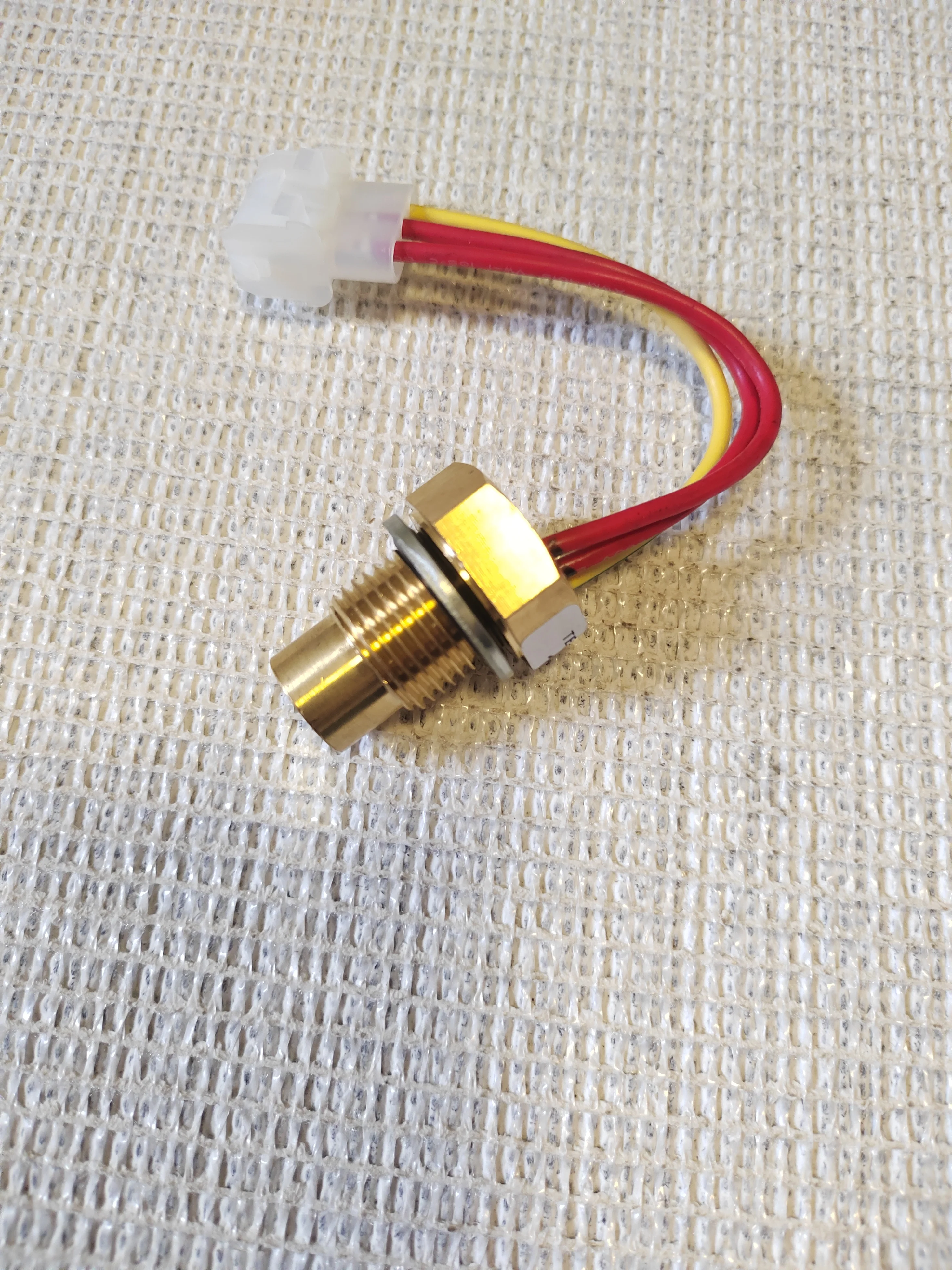 1089063716（1089-0637-16）Temperature switch Fits Atlas Copco Air Compressor