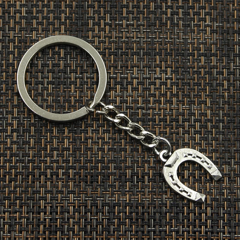 Fashion Horseshoe 21x16mm Pendant 30mm Key Ring Metal Chain Bronze Silver Color Men Car Holder Gift Souvenirs Keychain