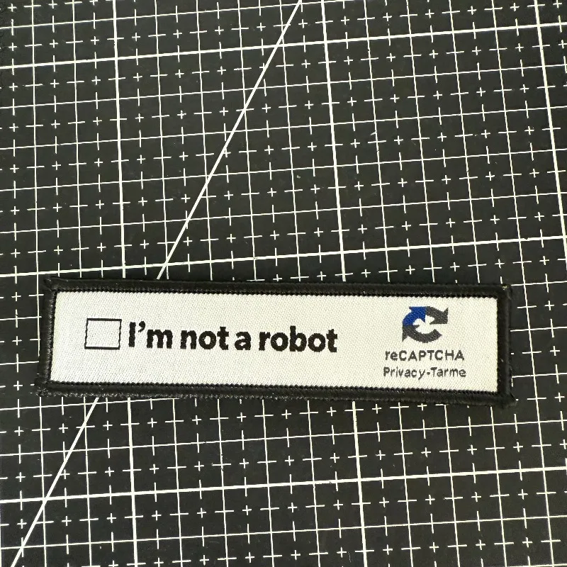 Tactical Patch I'm Not A Robot Hook and Loop Morale Badge Fabric Printing Patch for Backpack Vest Clothing DIY Accessory