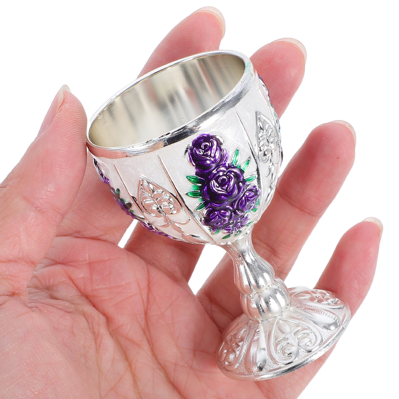 

Metal Glass Holy Grail Cup Beer Mug Home Accessory European Retro Halloween Cocktail Glasses Travel