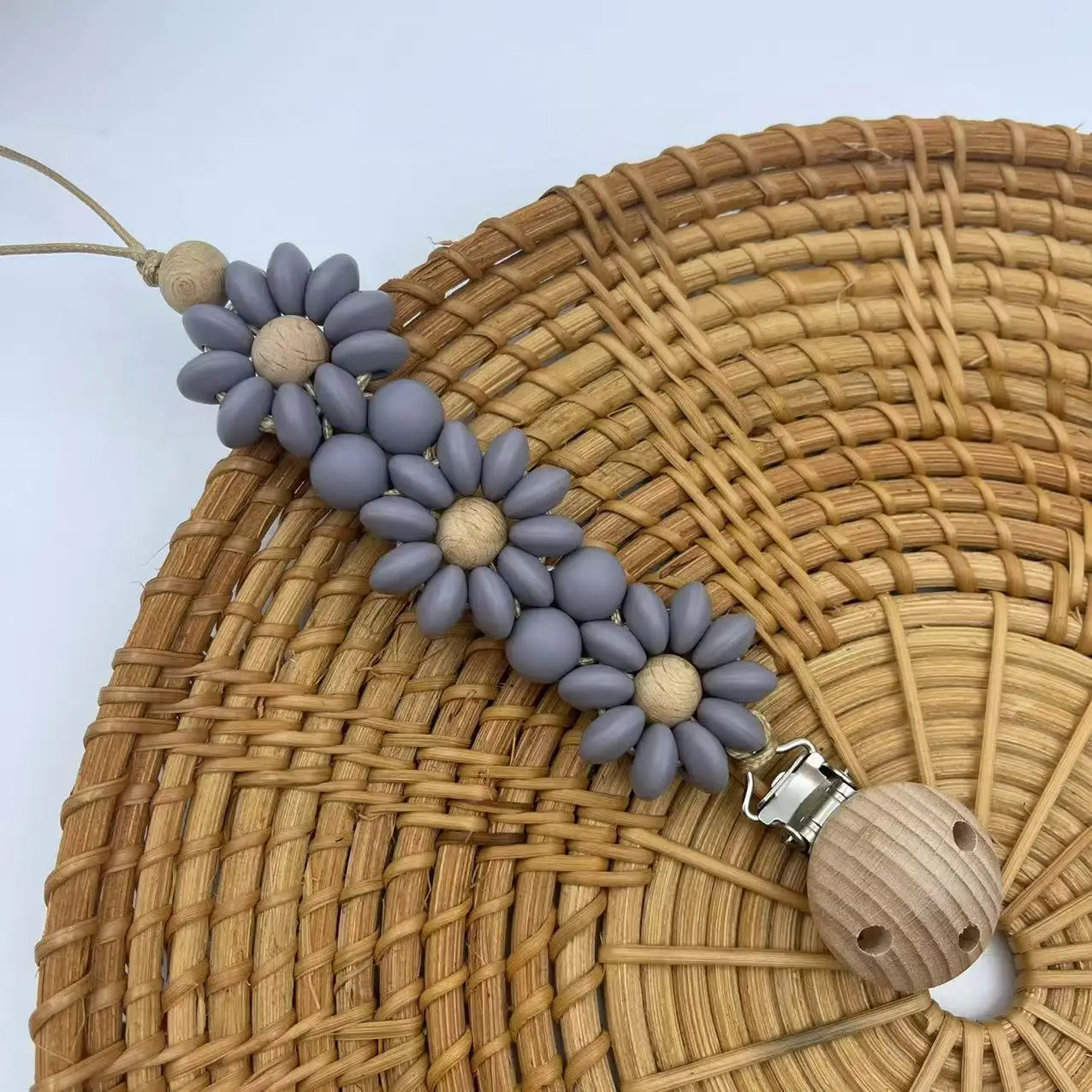 Benutzerdefinierte Name Holz personalisierte Baby Schnuller Kette Silikon Perle Schnuller Nippel Halter Schutz Beißring Anhänger Neugeborenen Geschenk Zeug