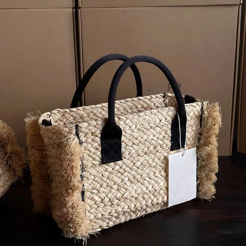 Fashion Handmade Raffia Grass Bag For Women's Summer Vacation Rough Edges Tote Bag Lady Handbag Designer Clothes Women Luxury