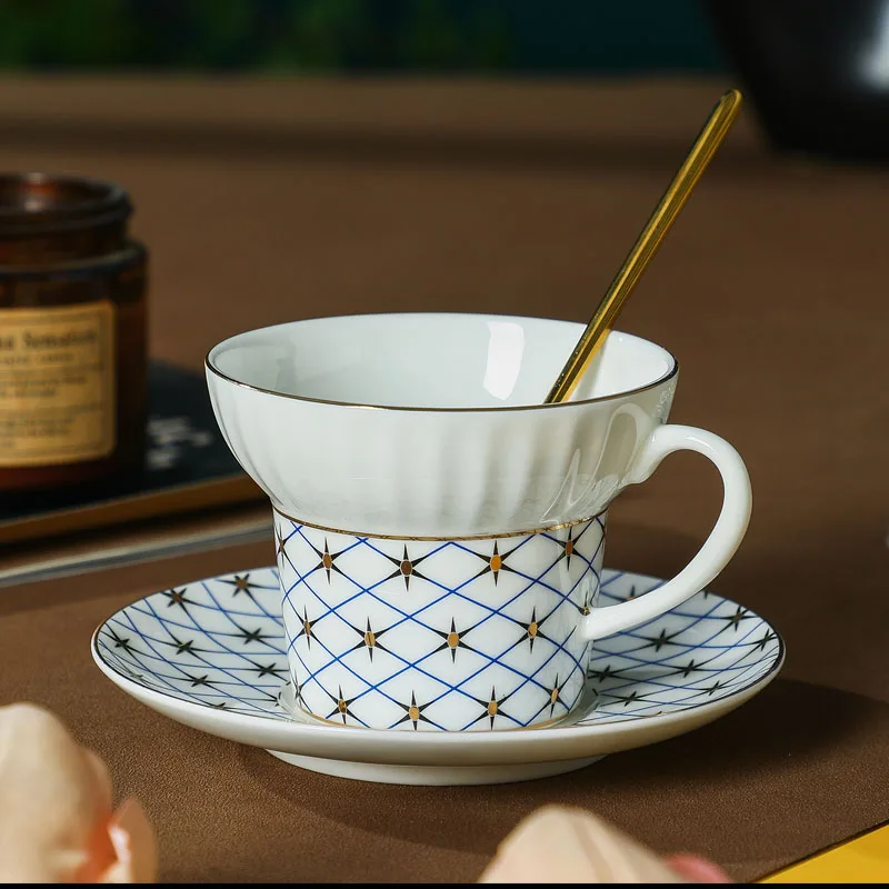 

European-Style Bone China Coffee Cup And Saucer Set Luxury Afternoon Tea Coffee Cup For Home Kitchen Wedding