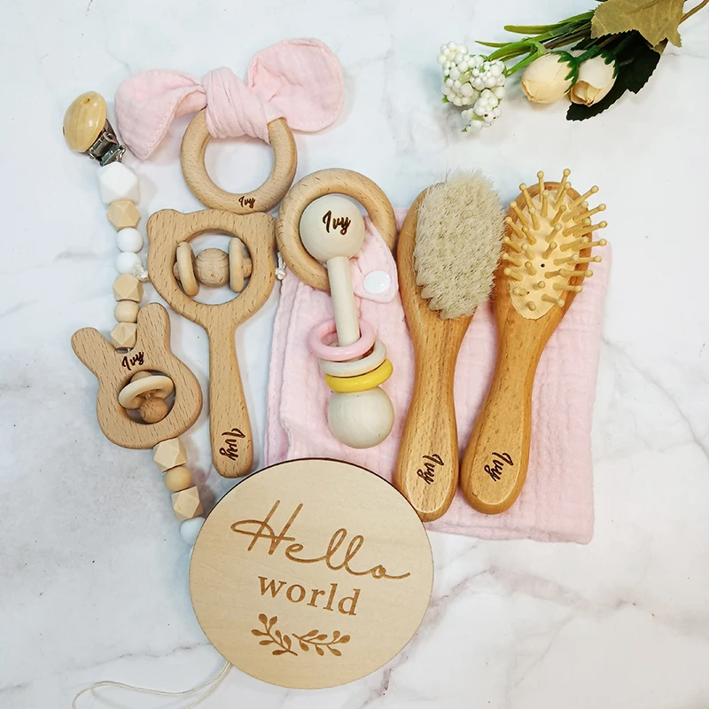 8pcs Custom Name Newborn Bath Toy Gift Set 0-12 Months Old Baby Rattle Bracelet Bibs Photography Supplies Birth Gift