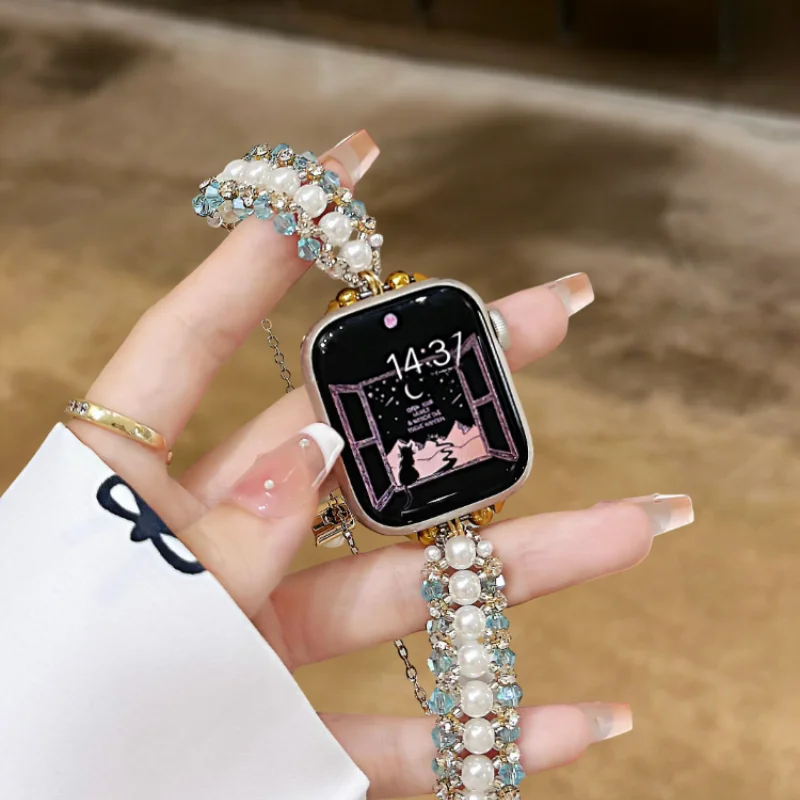 

Highlighted Intr Fashionable watch strap compatible with iWatch 38mm, 40mm, 41mm, 42mm, 44mm, 45mm, and 49mm