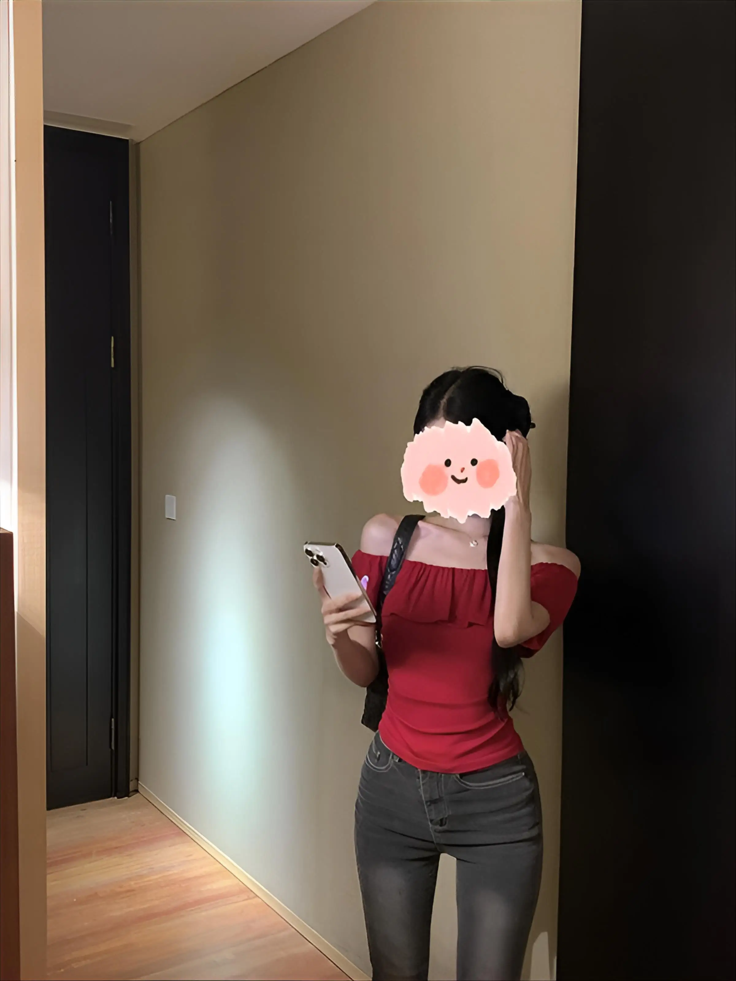 เสื้อยืดเปิดไหล่ไซส์ใหญ่สำหรับผู้หญิง สไตล์คอตเทจคอร์ ชุดคลับ ระบายเหงื่อได้ดี สีเทา-น้ำเงิน มีเชือกผูก ทรงสวยสไตล์ยุโรป ยุค Ullzang