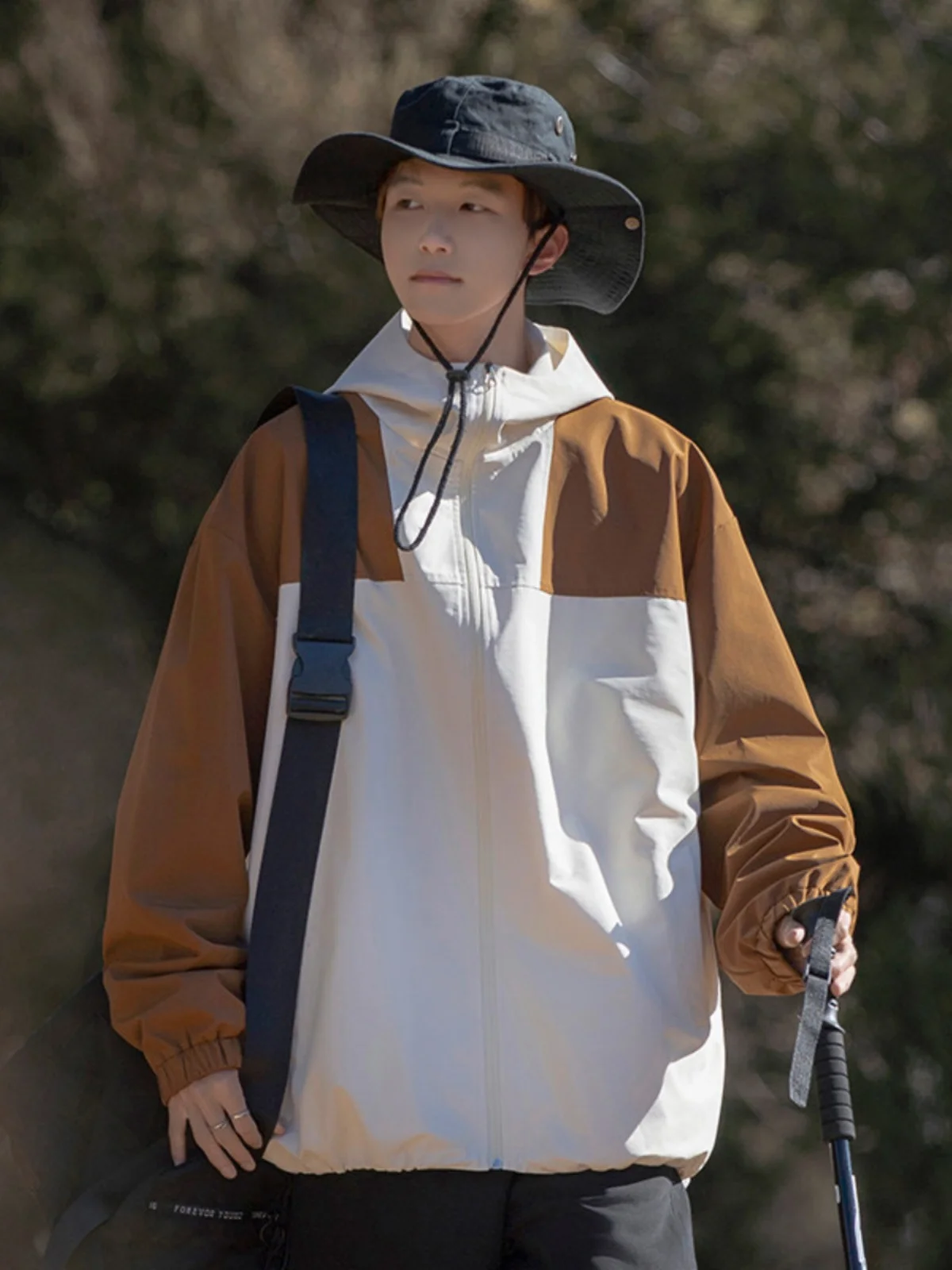 

Водонепроницаемая куртка с капюшоном мужская осенняя в стиле ретро для активного отдыха, уличная ветровка свободного кроя с контрастными вставками, молодежная модель