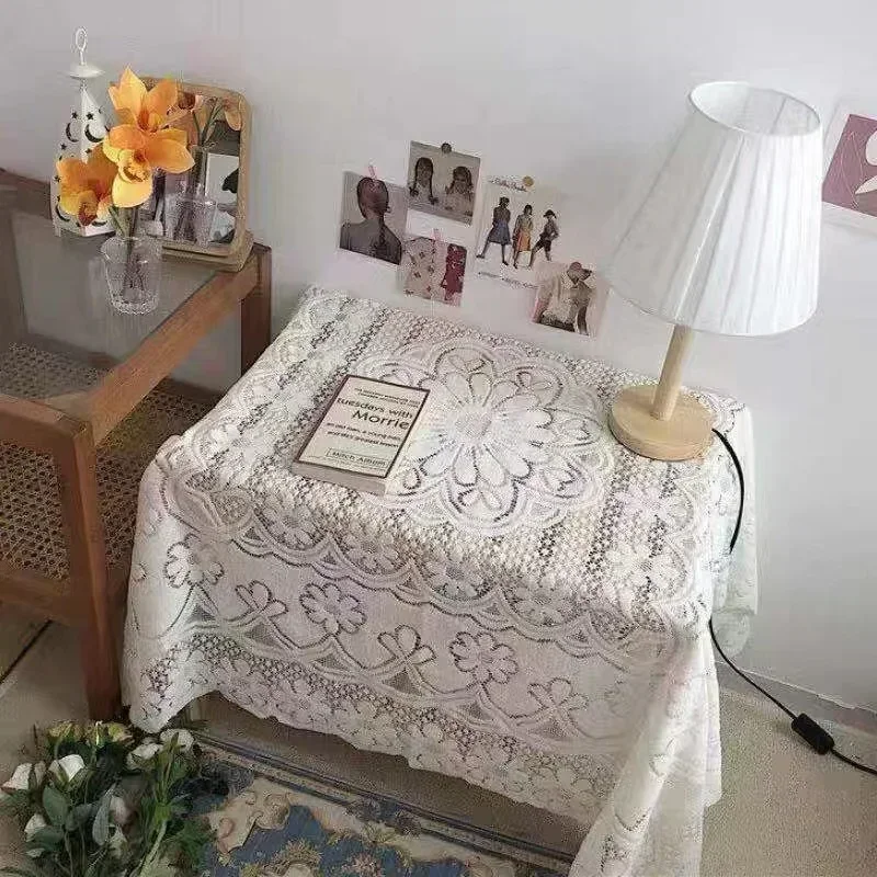 

Lace tablecloth, white bedside row frame, coffee table with cover cloth, small fresh square stall tablecloth Kng259