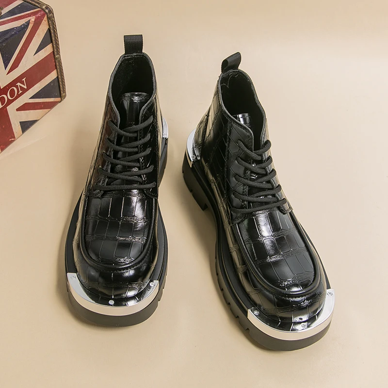 

British Style Men Thick Soled Non Slip Casual Leather Shoes Fashion Brand Men Autumn Comfortable Lace Up High Top Leather Boots