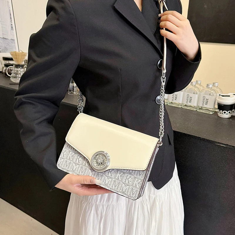 

Luxury Brand Fashionable Crossbody Bag Ladies, Leather with Gold Accents, Classic Elegant Everyday Bag