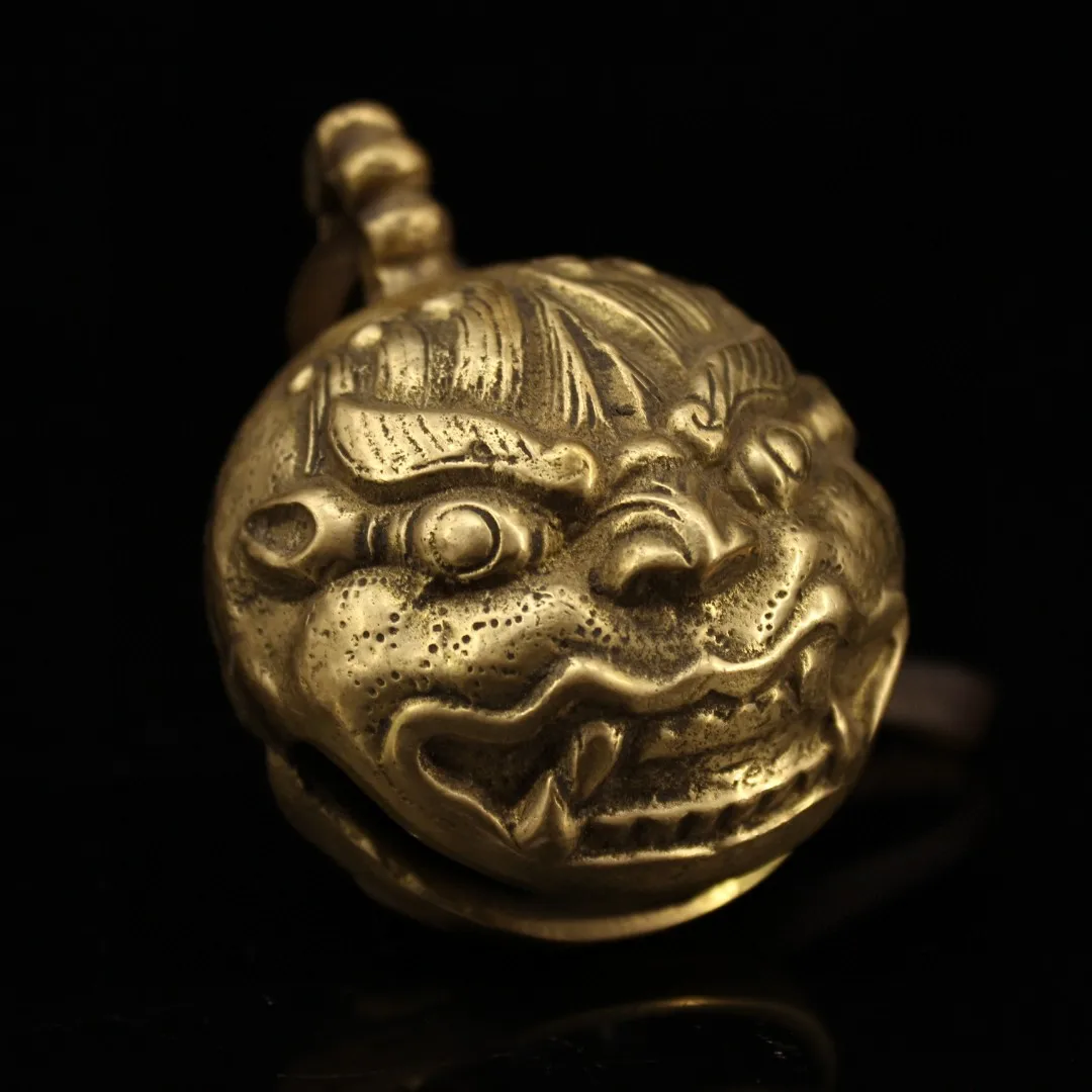 

Collect old pure copper from Xizang, handmade tiger head bell, religious handicraft, pendant and ornament