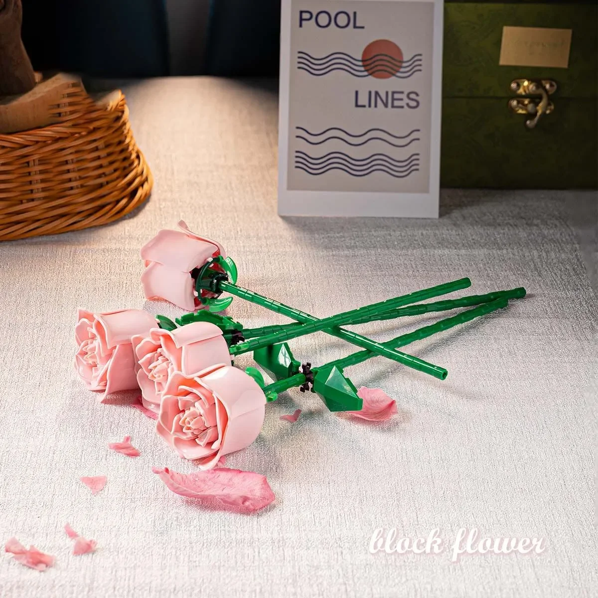 Romantic Rose Flower Bouquet Building Block Eternal Model Assembly Plastic Plant Brick Home Decor Mother\'s Day Birthday Gift