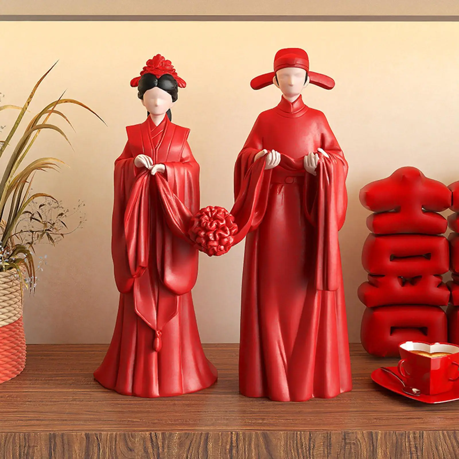 

Bride and Groom Figurine Traditional Romantic Couple Statue Wedding Decoration for Home Anniversary Wedding Bridal Shower Decor