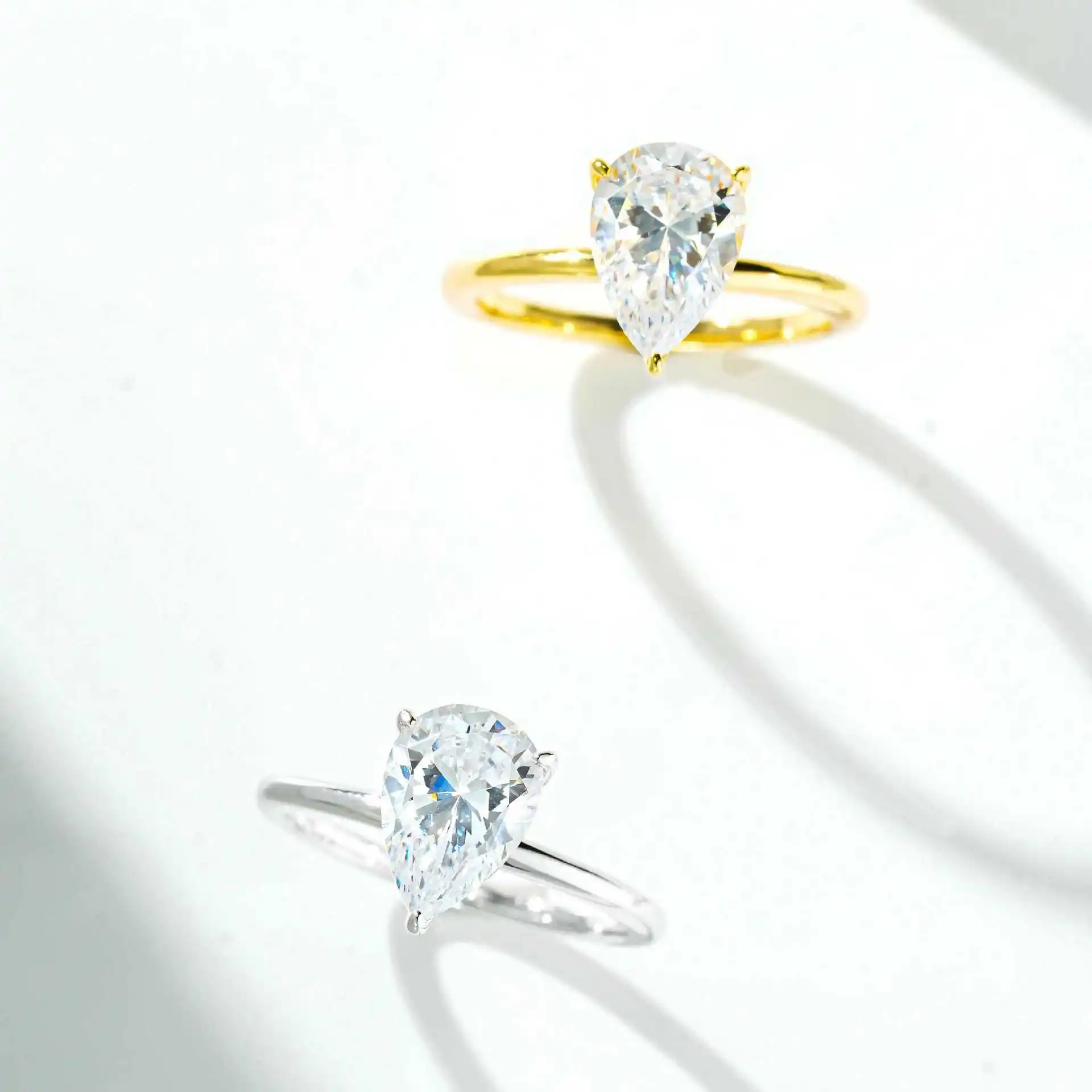 

S925 Sterling Silver Water Drop Moissanite Ring Plated 18K Gold D Color Mozambican Wedding Ring Diamond Ring